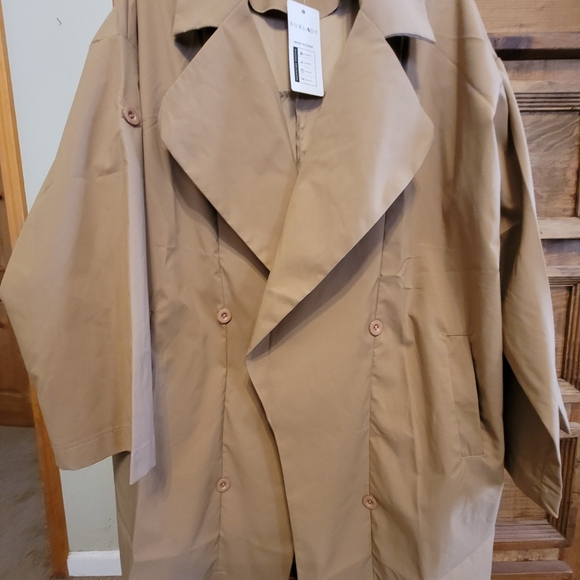 Jacket / Coat - Picture 4 of 4